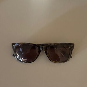 LOFT Outlet Women’s Brown Stylish Tortoise Shell Sunglasses OS EUC